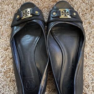 Black leather peep toe Tory Burch flats